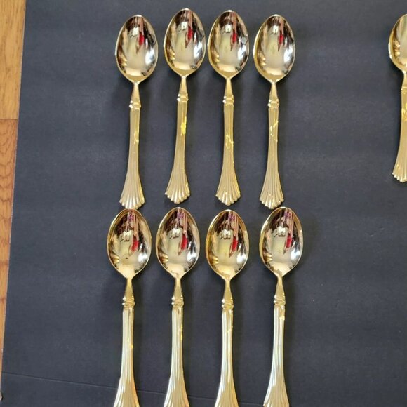 Towle Plume Cutlery Gold Plated Flatware Set~44Pieces~Service for 8 and more! - Picture 5 of 11